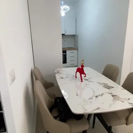 Luxury דירה *